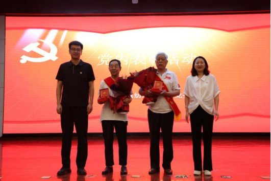 太原万柏林区下元街道：不忘初心迎”七一“，牢记使命心向党