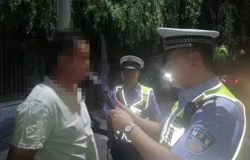 山西长治：吹出酒驾“不认账”，血检结果“现原形”