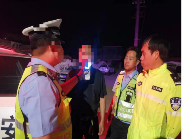 太原娄烦公安开展“大曝光”行动