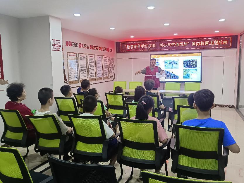 太原万柏林区：“橄榄绿”牵手“红领巾”　同心共筑强国梦