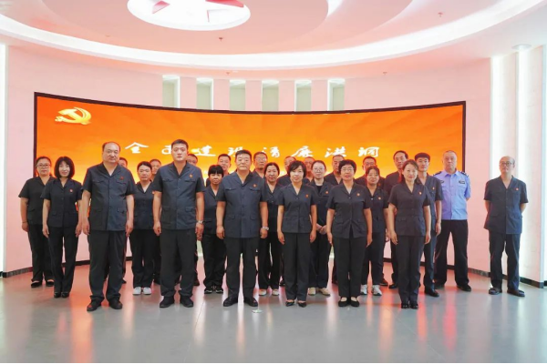 临汾洪洞法院组织干警参观廉政警示教育基地