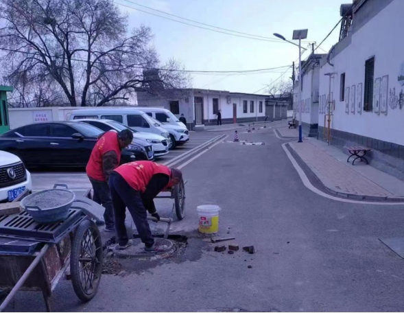 “美颜大师”扮靓村庄——记太原杏花岭区中涧河镇东坪村“老汉清扫队”