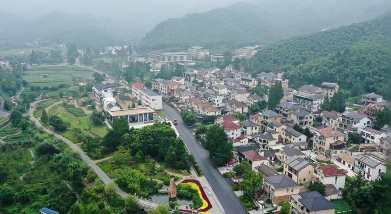 近观｜在这所大学，习近平深刻阐释“两山理论”