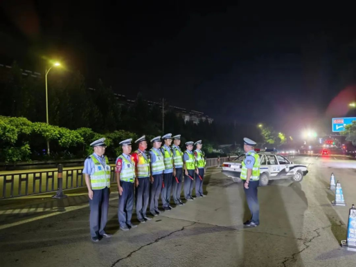 长治黎城公安开展夏季治安巡查宣防第二次集中统一行动