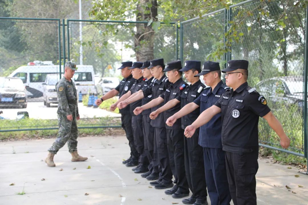 以练促战！长治公安潞城分局巡警大队开展常态化警务技能大练兵活动