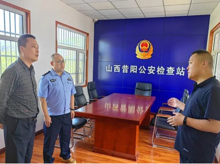 山西昔阳：郝建强同志深入公安检查站调研指导工作