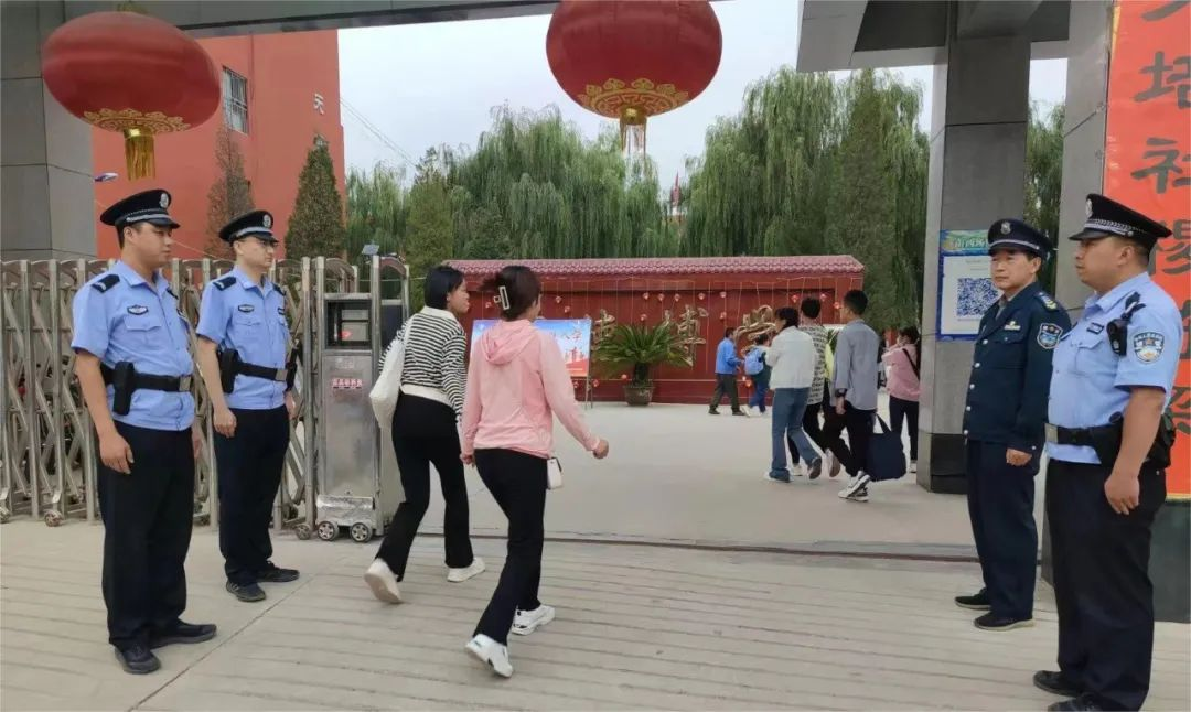 “警”然有序！太原娄烦公安全力护航开学季
