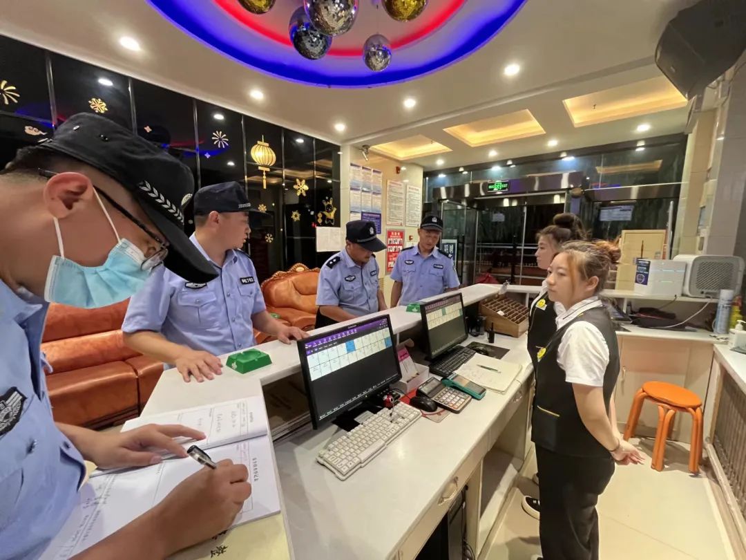 640 (2).jpg 640 (2).jpg