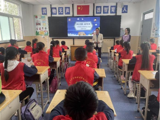 太原万柏林区和平街道：同心为爱  法护未来