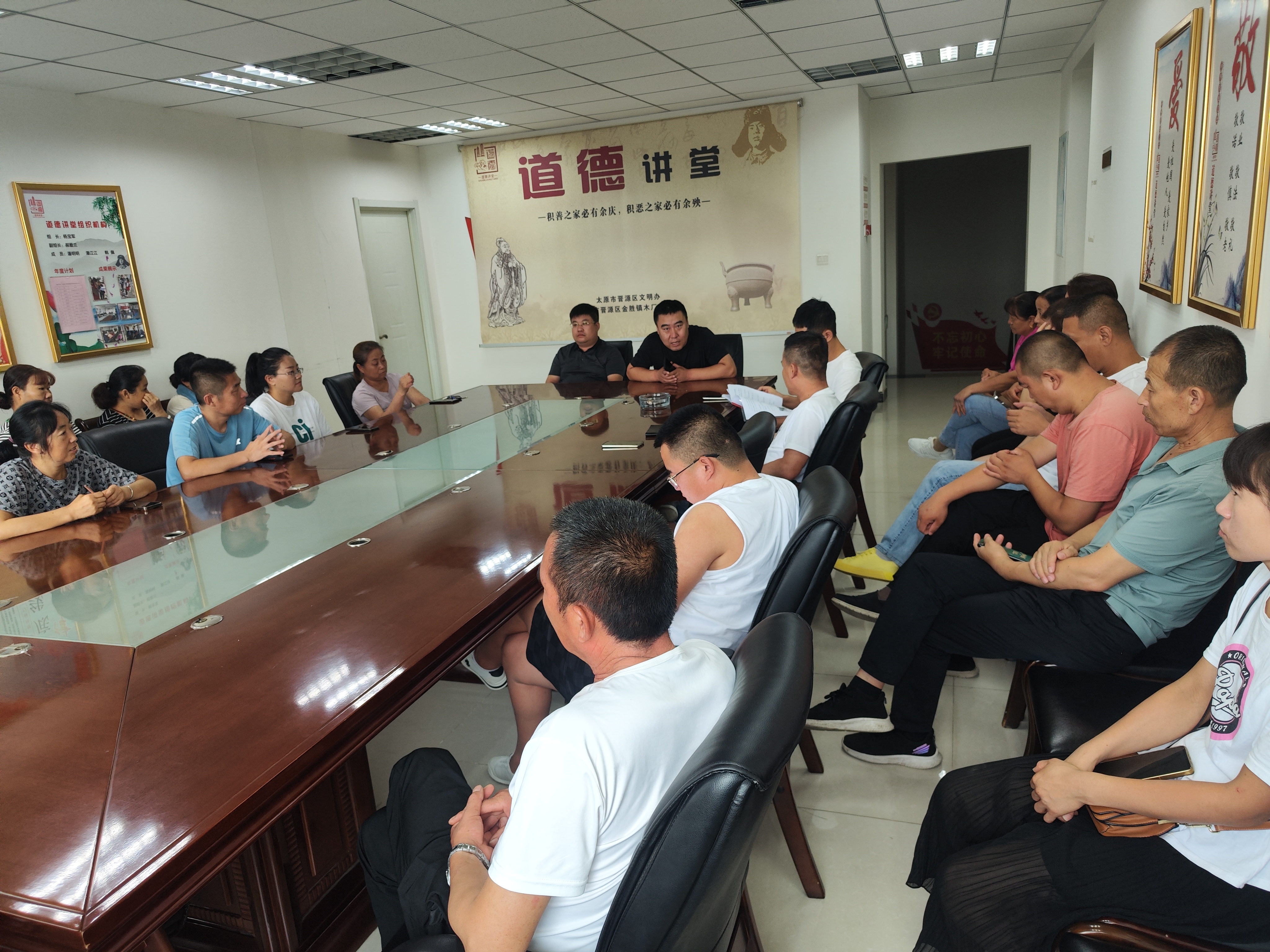 太原晋源区：“警网联合”帮助古稀老人平安回家