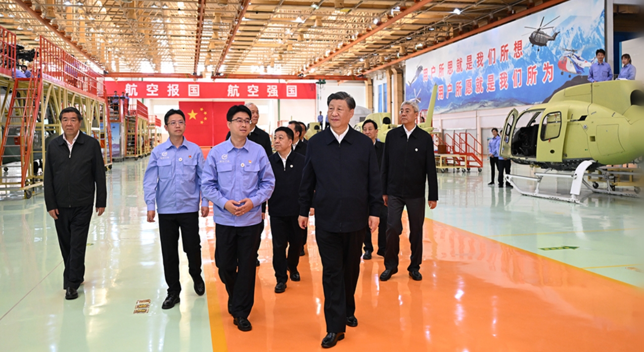 习近平江西行丨忠诚奉献 逐梦蓝天——走进昌河飞机工业（集团）有限责任公司