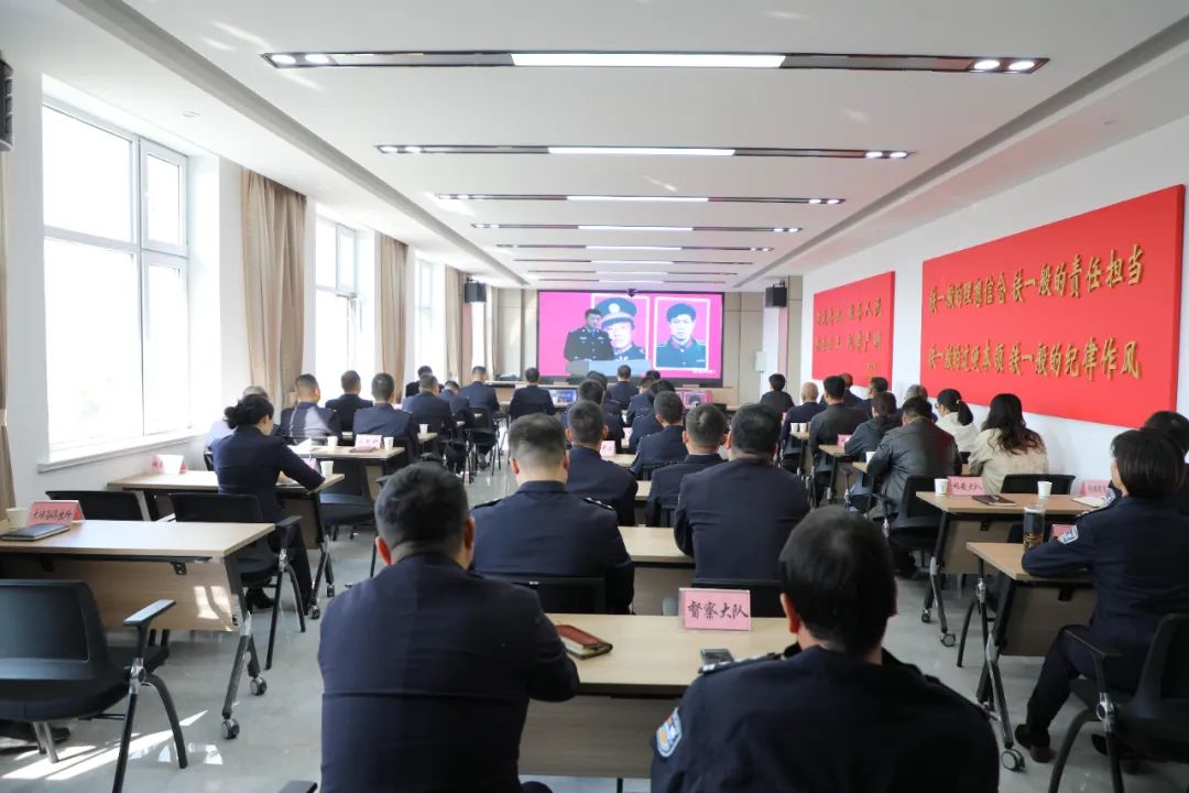 山西公安英烈事迹巡回宣讲在壶关县公安局引发强烈反响