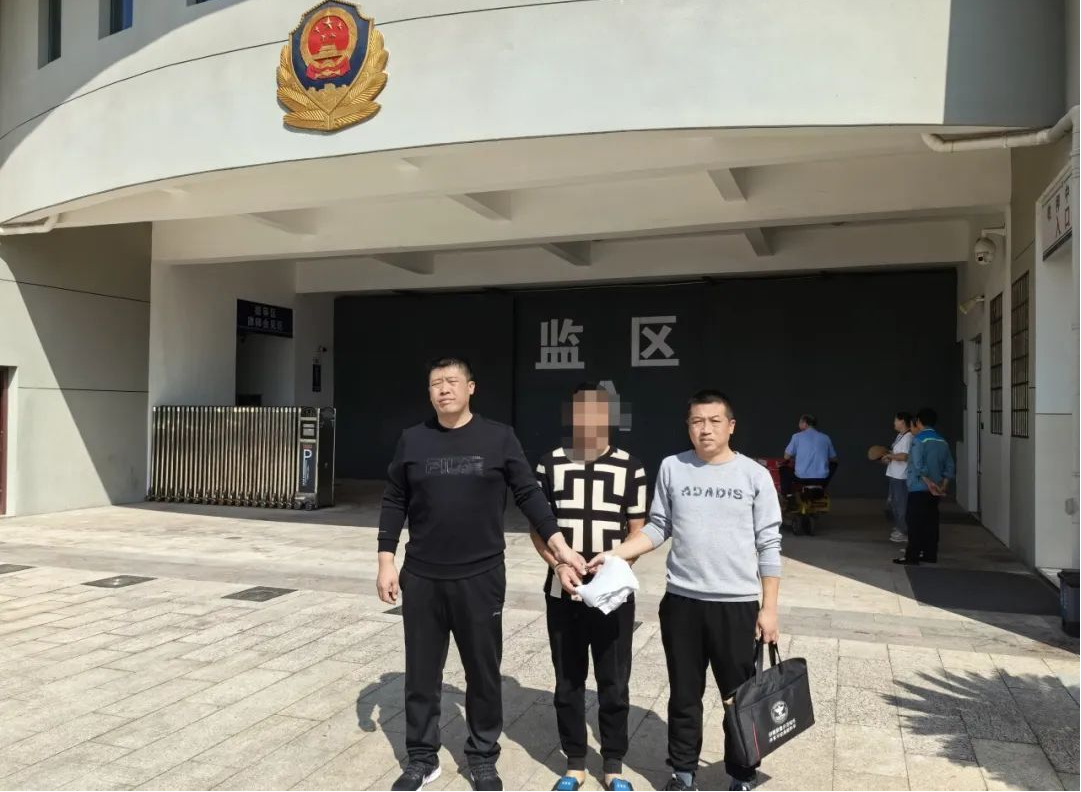 假客服，真诈骗！一女子被骗30余万元