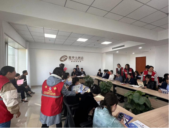 太原万柏林区长风西街道：反诈宣传进企业“四方融合”筑防线