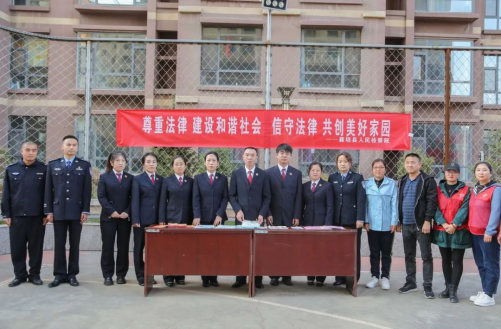 长治襄垣：单位社区共建  宣传服务联做