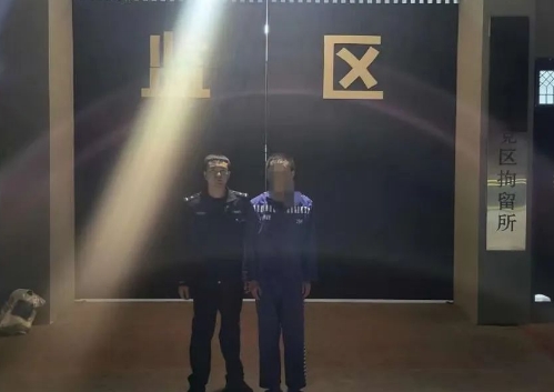 微信截图_20231107225442.png 微信截图_20231107225442.png