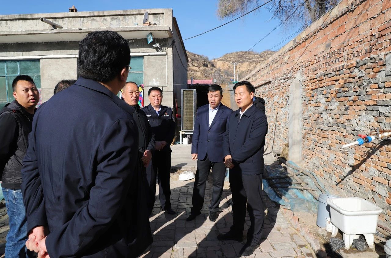 太原娄烦县县委副书记、县长景博深入静游镇调研督导农村生活污水后续运行管理工作