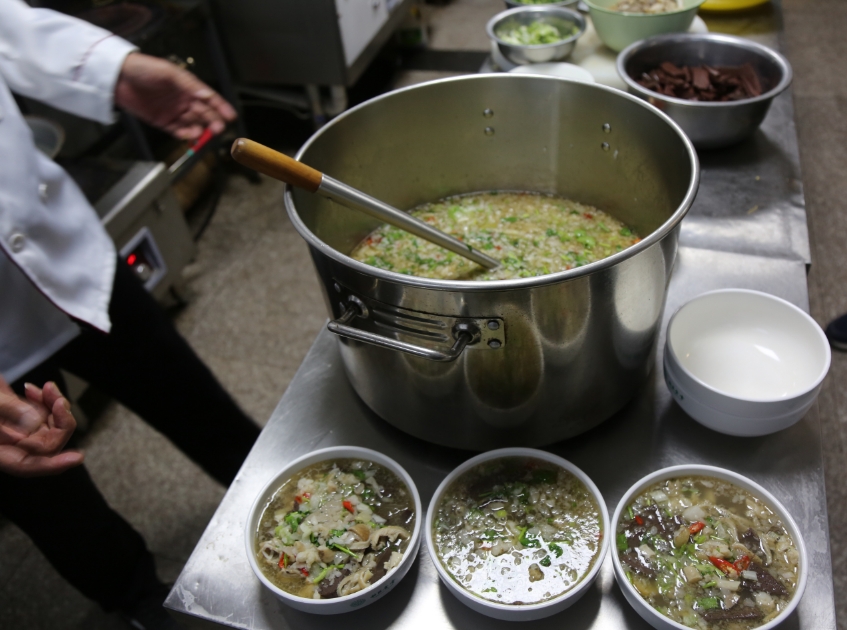 走，到太原晋祠喝“油”去