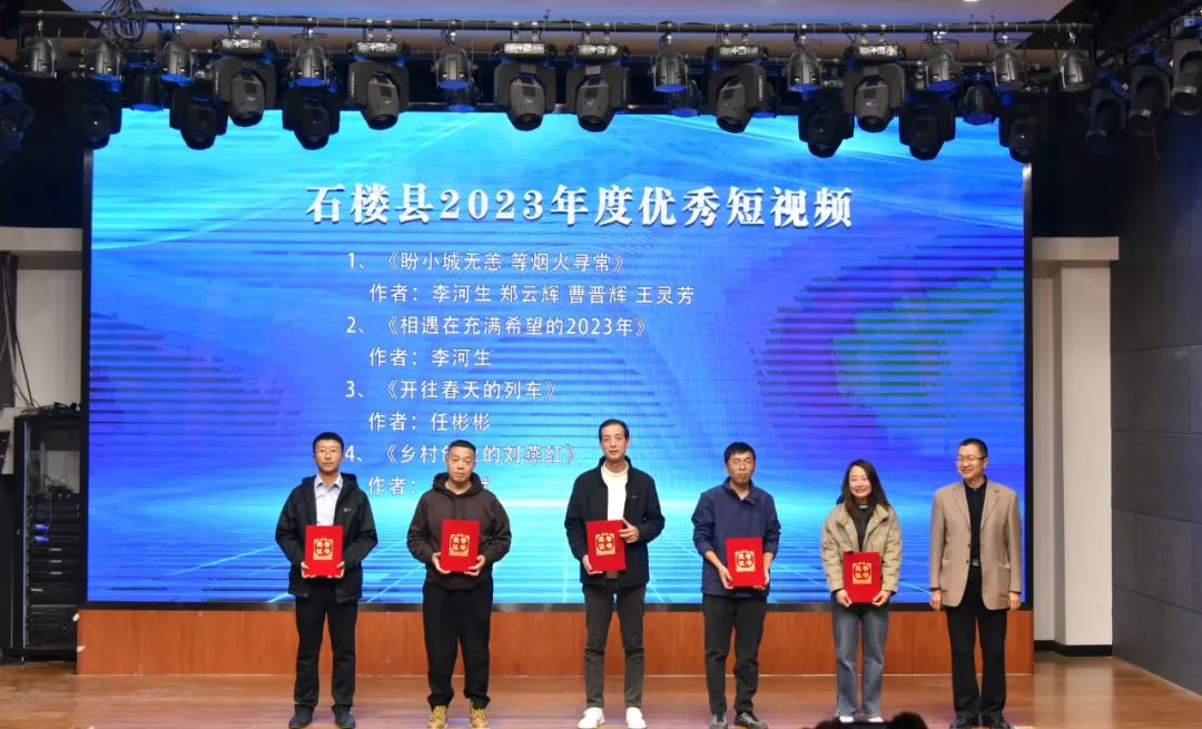 640 (2).jpg 640 (2).jpg