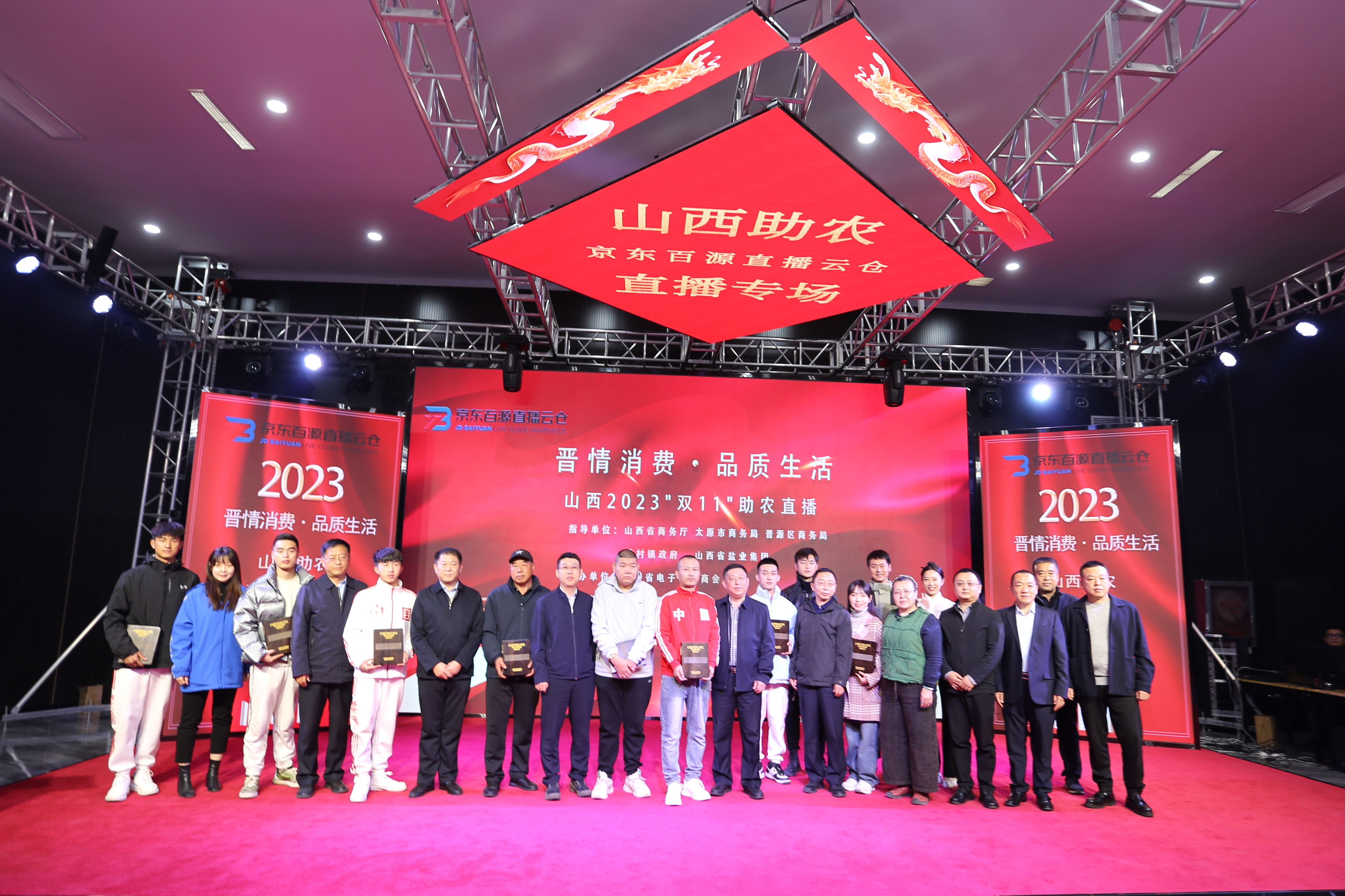 de2becafce2f7c3db67d2af77ae4f0c.jpg de2becafce2f7c3db67d2af77ae4f0c.jpg