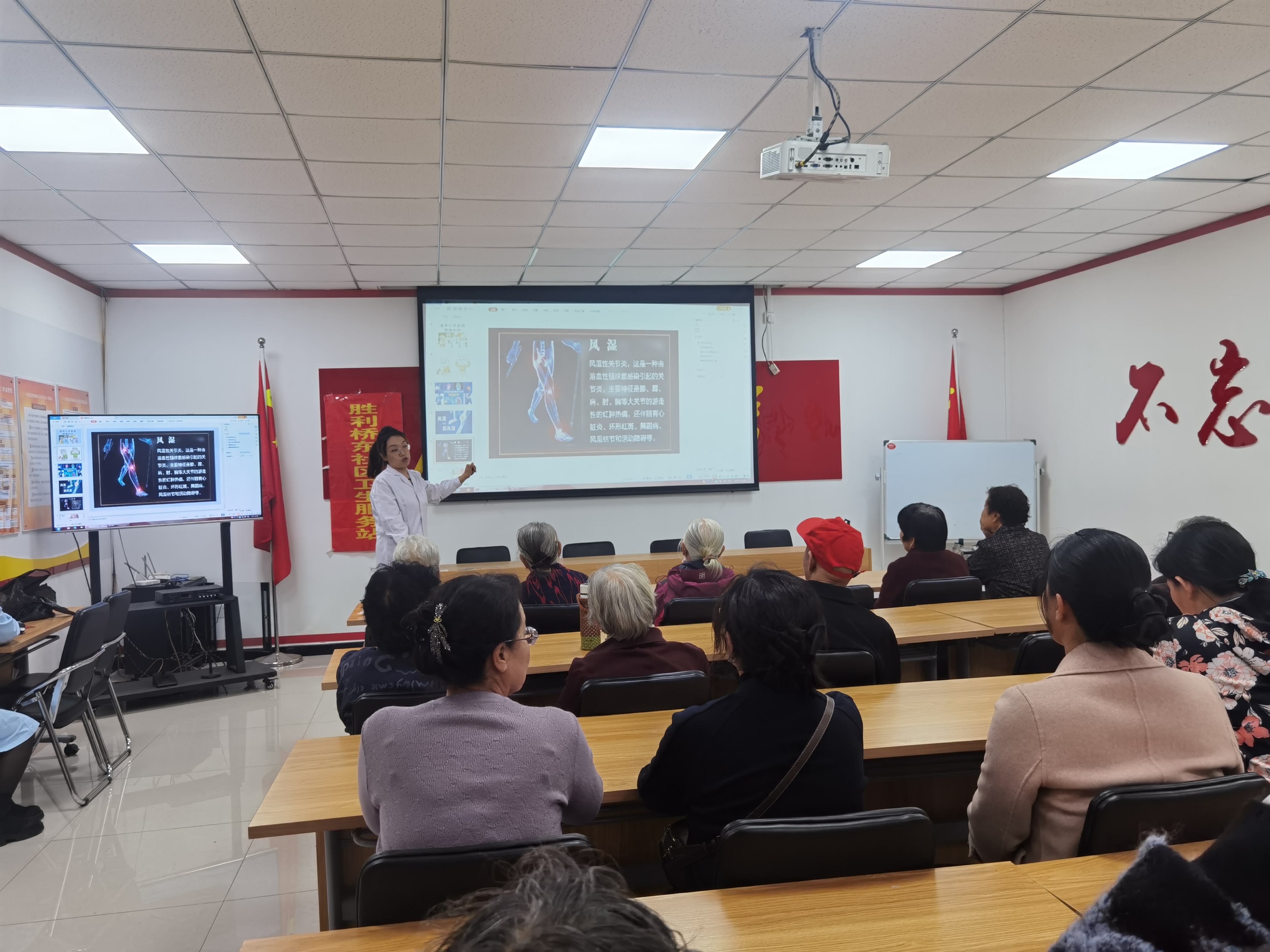 5b4f8dc215227b3b16b2b29278881cc.jpg 5b4f8dc215227b3b16b2b29278881cc.jpg