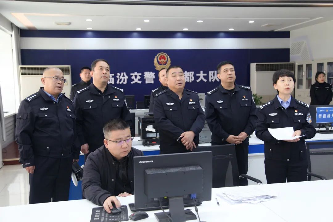 临汾市公安局交警支队认真推进落实“冬季行动”道路交通安全专项行动工作