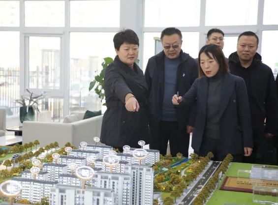 太原尖草坪区区委书记、中北高新区党工委书记刘锦春调研项目建设情况