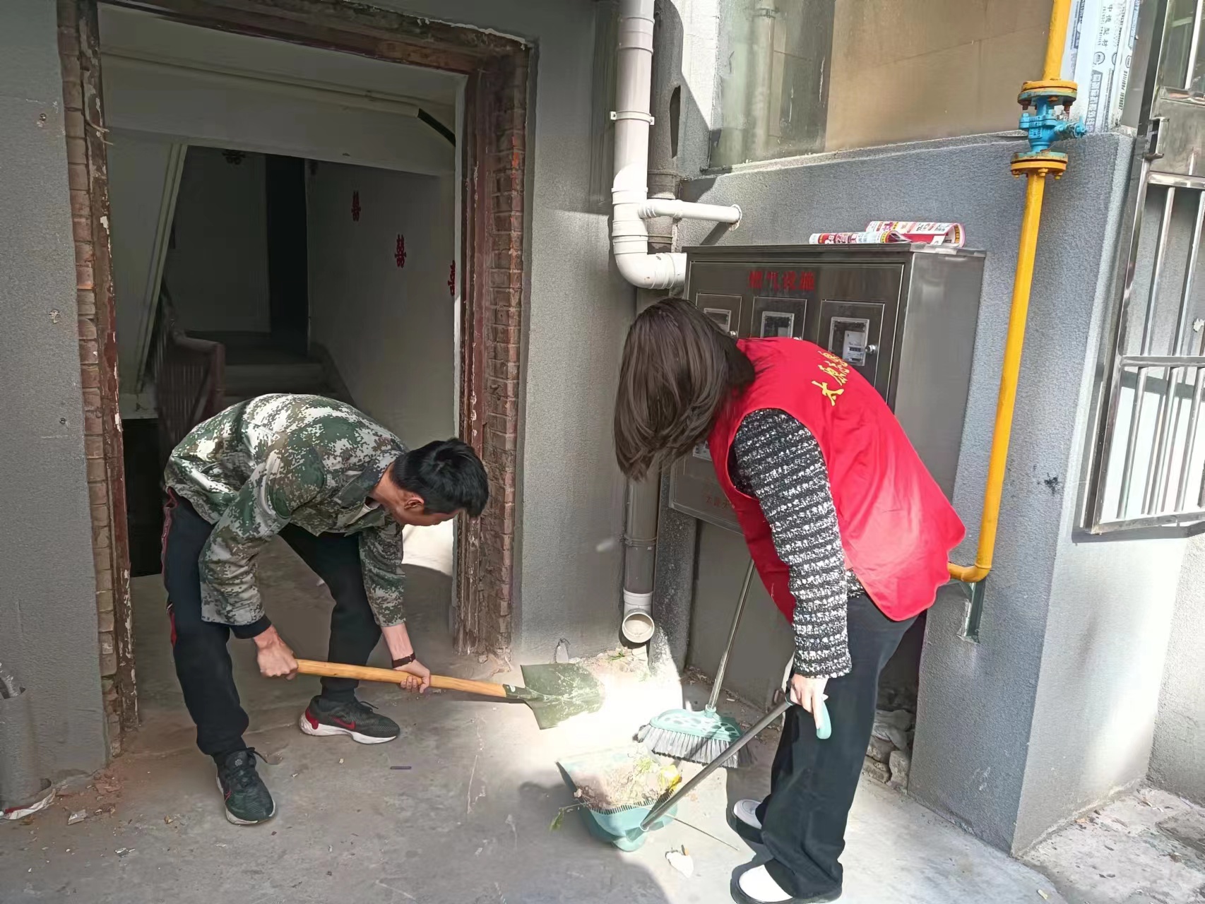 太原小店区：“小事”不轻视  党员来落实