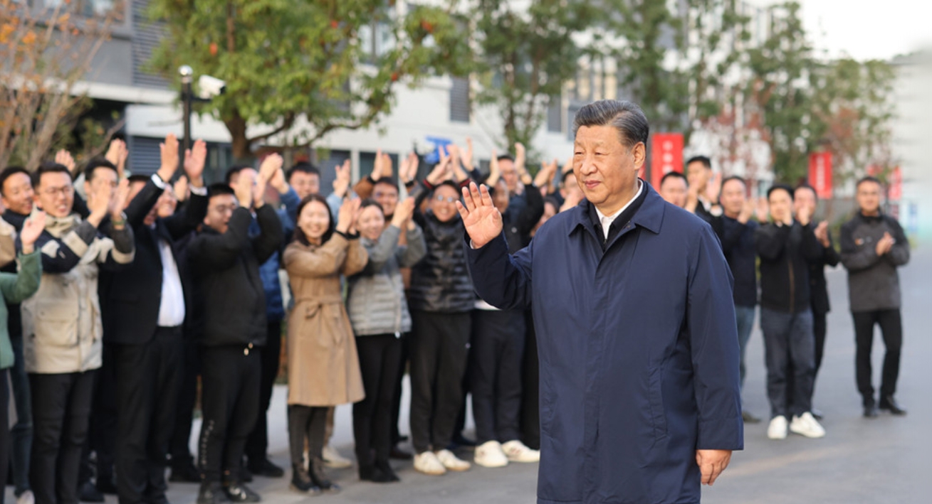 习近平在上海考察时强调 聚焦建设“五个中心”重要使命 加快建成社会主义现代化国际