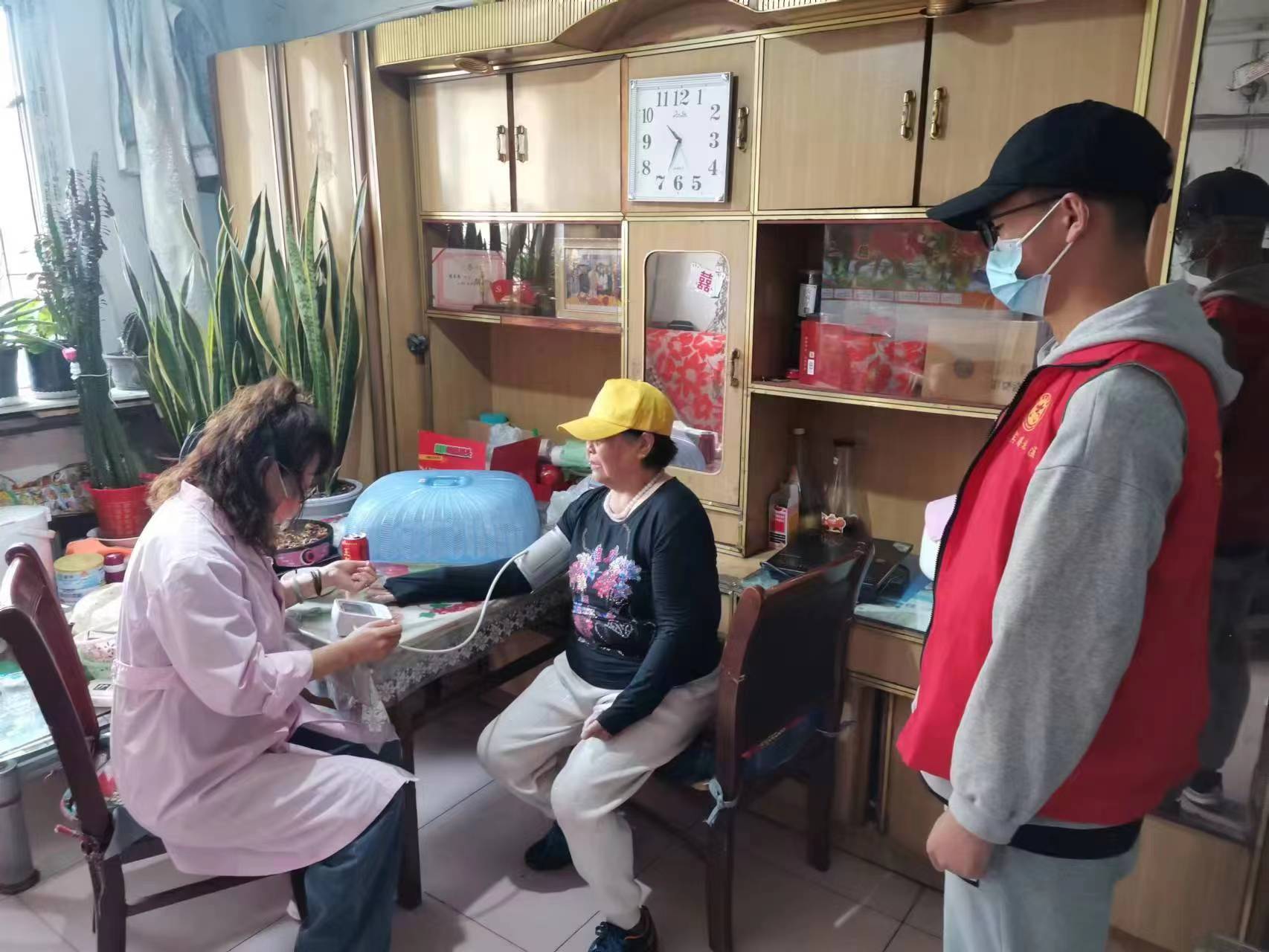 太原古交市西曲街道迎宾路社区：聚焦“一老一小”描绘“朝夕美好”幸福画卷