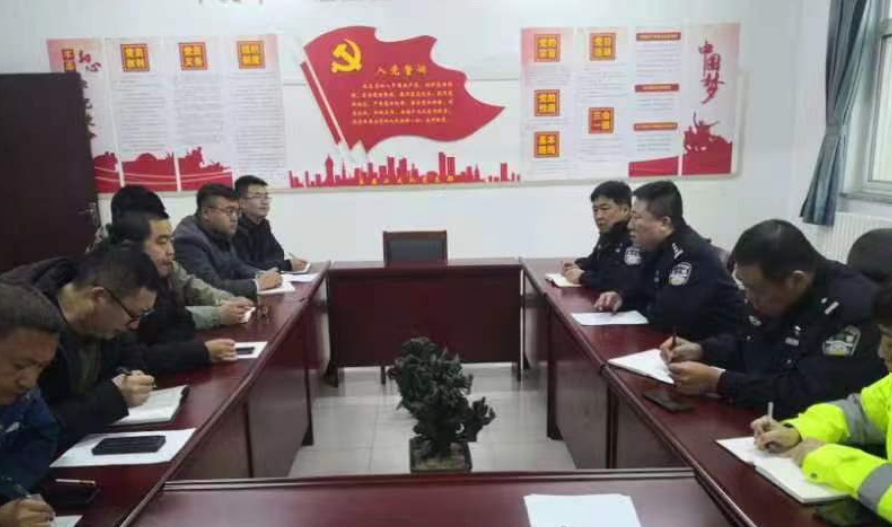 临汾公安交警支队直属二大队走进辖区施工企业 开展交通安全隐患和防护设施排查整治工