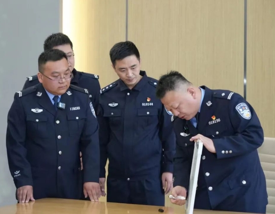 太原市公安局尖草坪分局治安管理大队辅警徐文光：智勇双全护一方平安