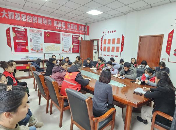 太原万柏林区南寒街道：浴“雪”奋战逆行守护  群策群力应对极端天气