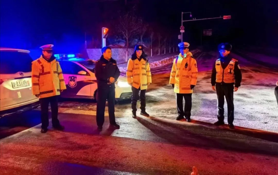 【保安全 保畅通】太原娄烦公安全力防范应对低温雨雪冰冻灾害