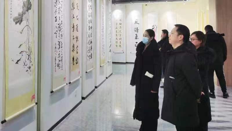 长治市潞城区市场监管局：参廉洁书画展  观翰墨丹青风