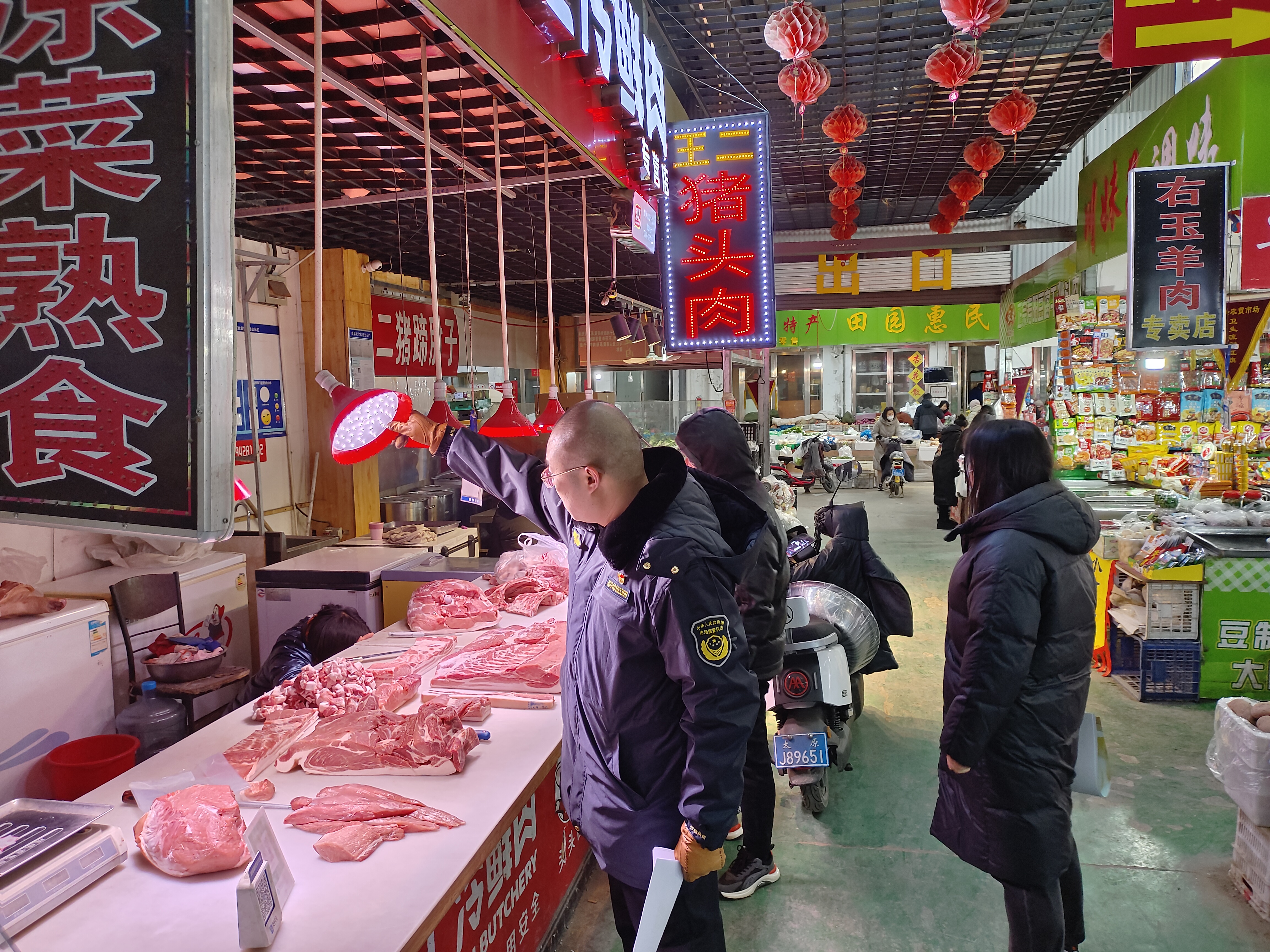 太原杏花岭区开展“生鲜灯”回头看检查