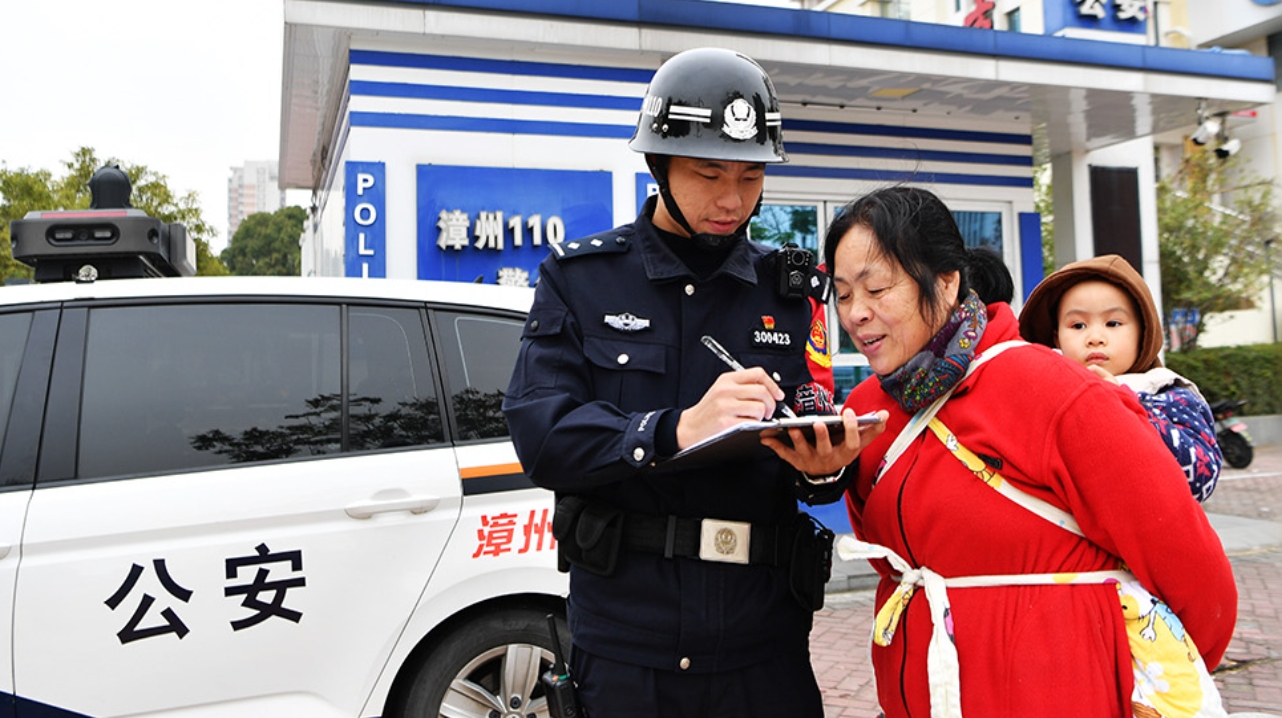 天天学习｜五个故事感受总书记对这支特殊队伍的关爱