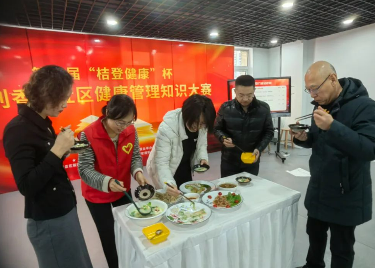 太原小店区：“文明花开”添喜气 “五福临门”庆佳节