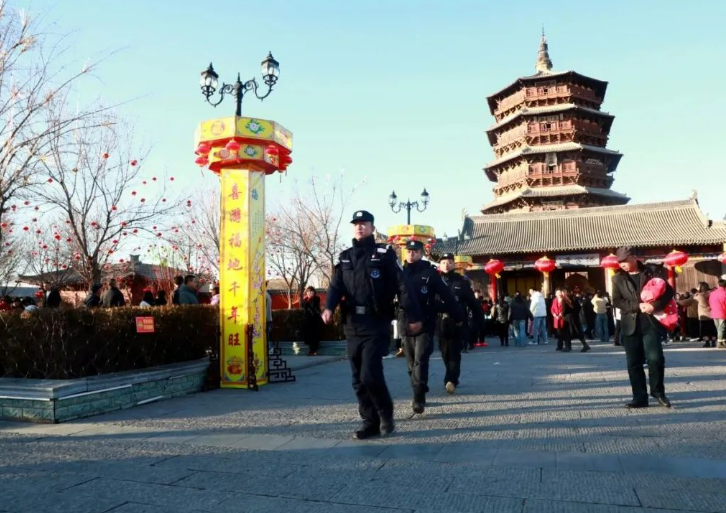 【春节我在岗】山西应县木塔景区“警”色相伴