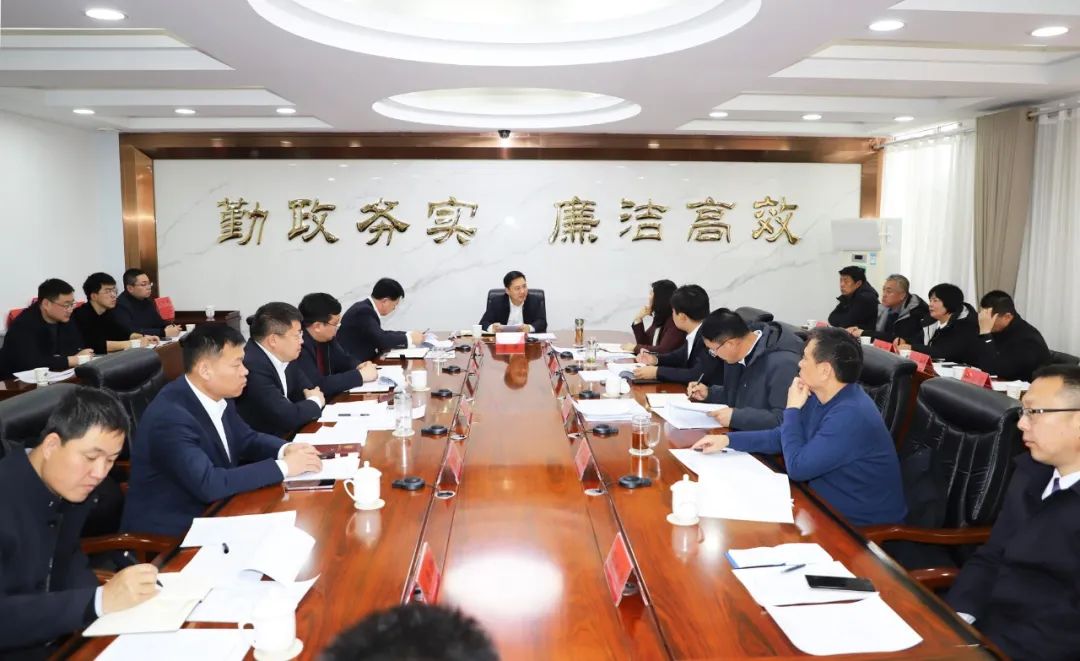 太原娄烦县委副书记、县长景博主持召开2月份重点项目推进会