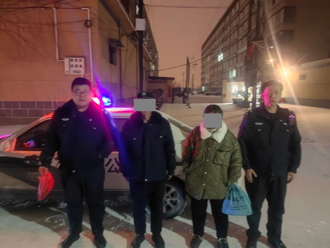 临汾洪洞：“大雪”里的暖心“警”事，道不尽的温暖真情！