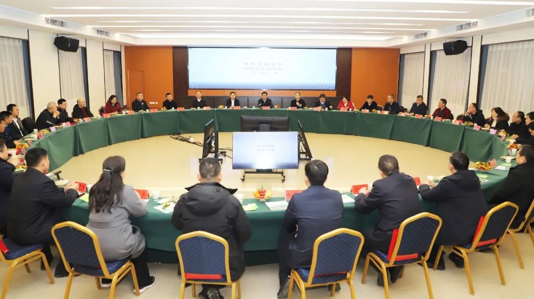 太原娄烦县召开“共庆元宵、共话发展”座谈会