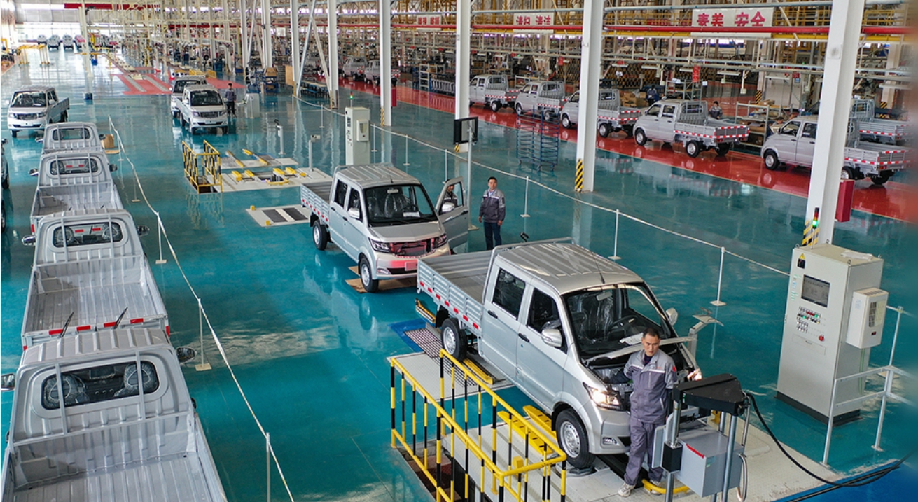 各行业“质”“量”齐升 高质量发展动力强、“成色”足