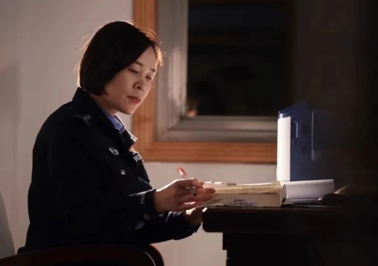 【三八特辑】铿锵女警   一笑生花