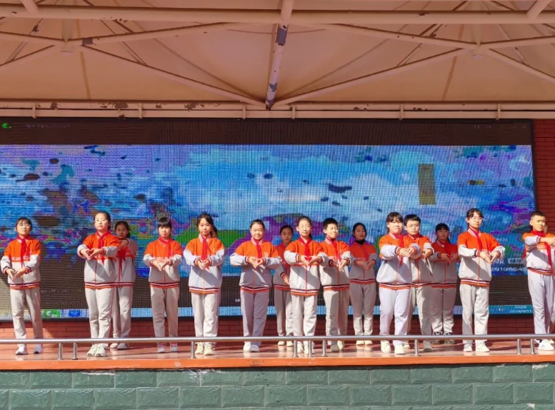 太原小店区各学校开展“植树节”系列活动