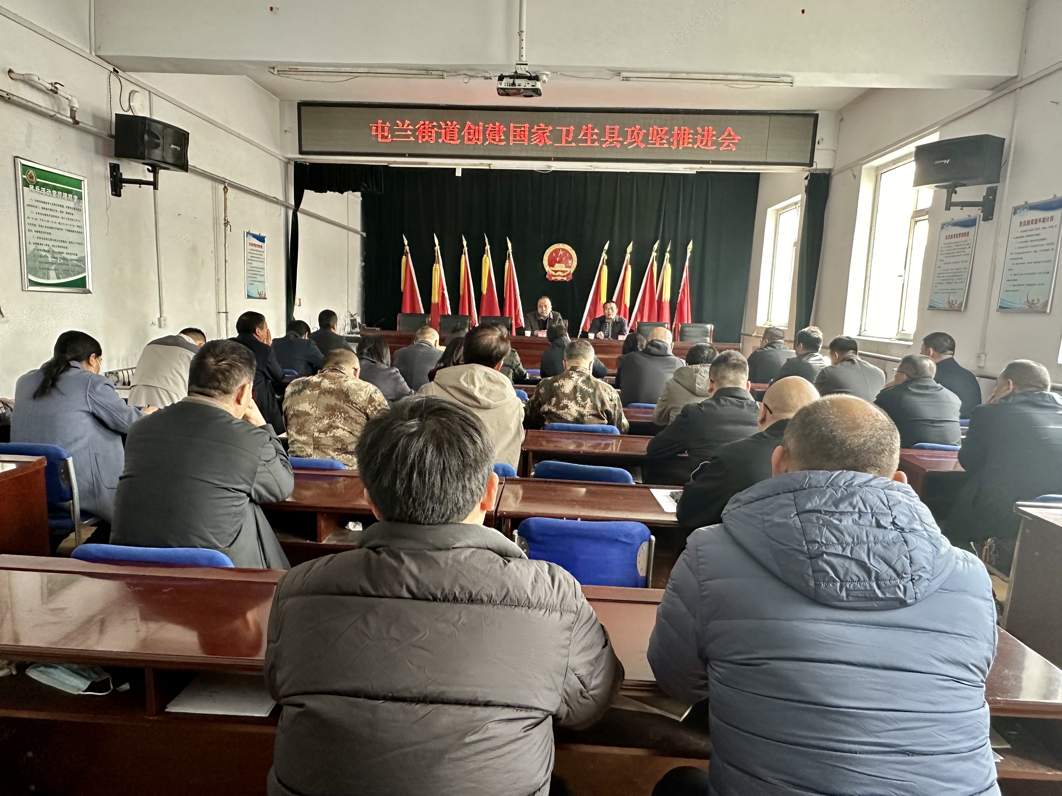 太原古交屯兰街道：全力冲刺做好创卫迎检工作