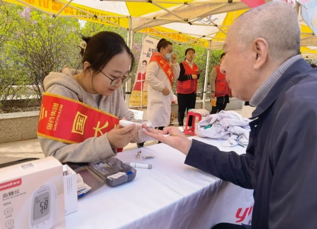 太原小店区水总社区：聚焦“一老一小” 托起“朝夕美好”