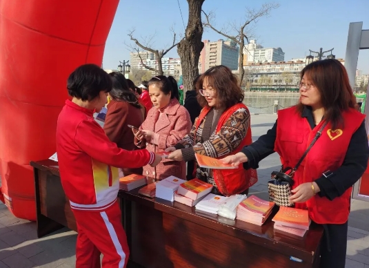 太原迎泽区柳巷街道：“小调解”助推“大治理”，共绘基层法治“枫”景