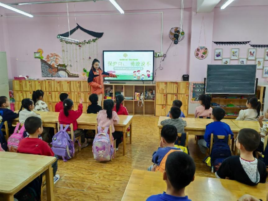 太原万柏林区杜儿坪街道苹果苑社区：保护自己勇敢说“不”