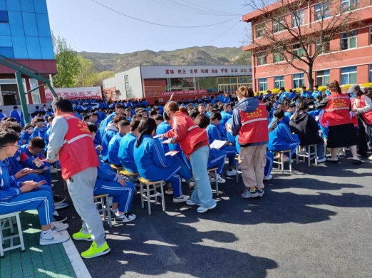 太原万柏林区西铭司法所：网格宣传进校园，拒绝霸凌护少年